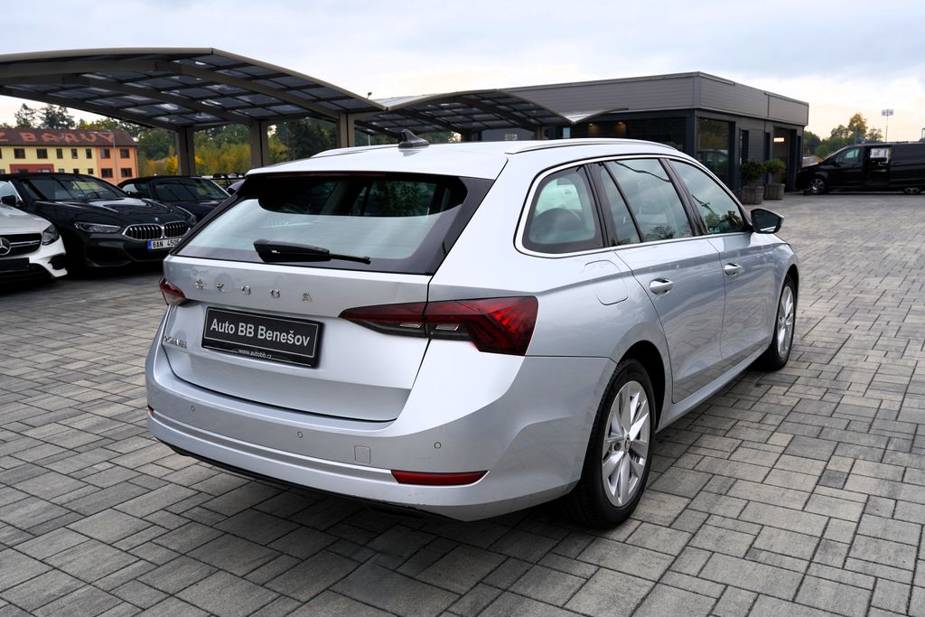 skoda-octavia-kombi-iv-2-0-tdi-120-ps-navi - 5