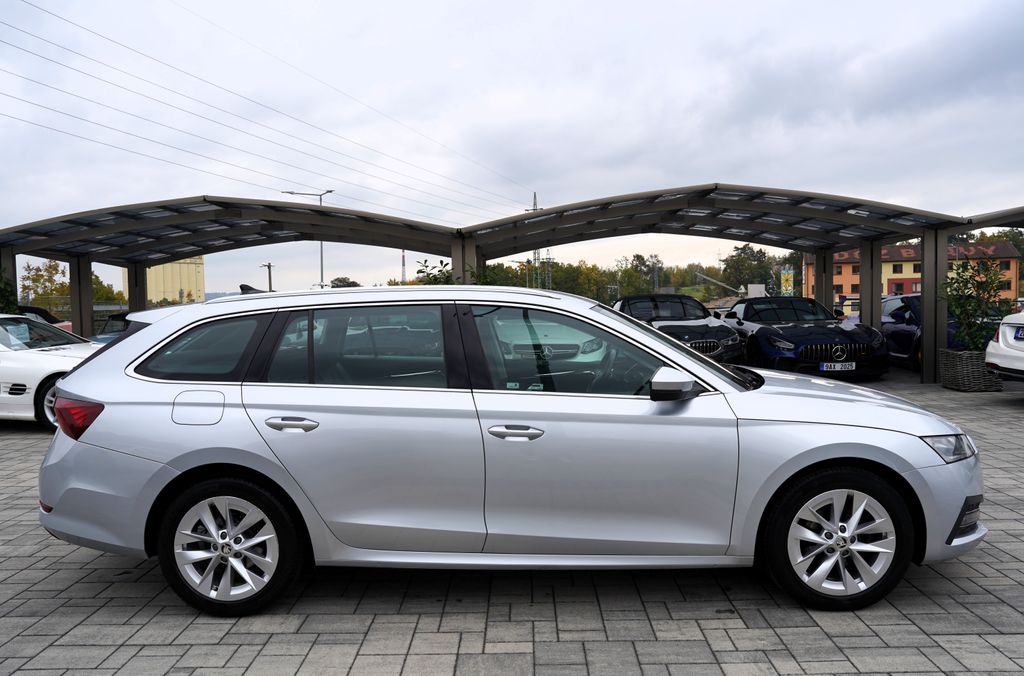 skoda-octavia-kombi-iv-2-0-tdi-120-ps-navi - 6