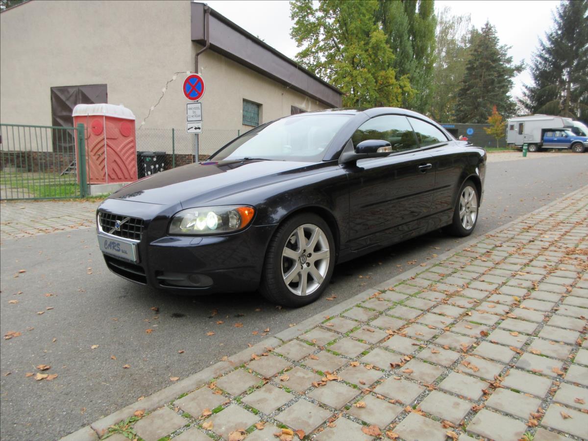 Volvo C70 2,0 D, Navi, Kůže, Xenon