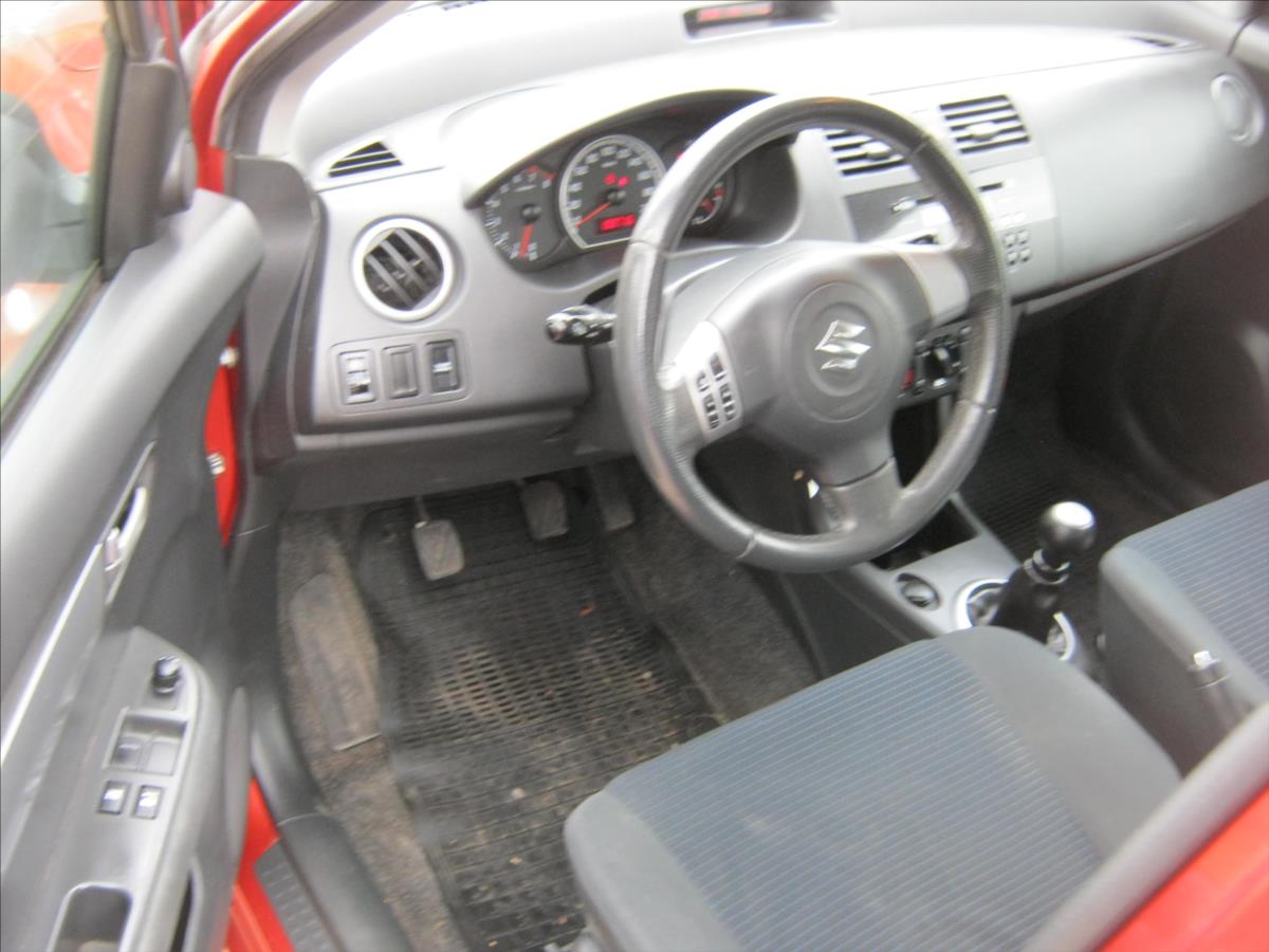 suzuki-swift-1-3 - 8