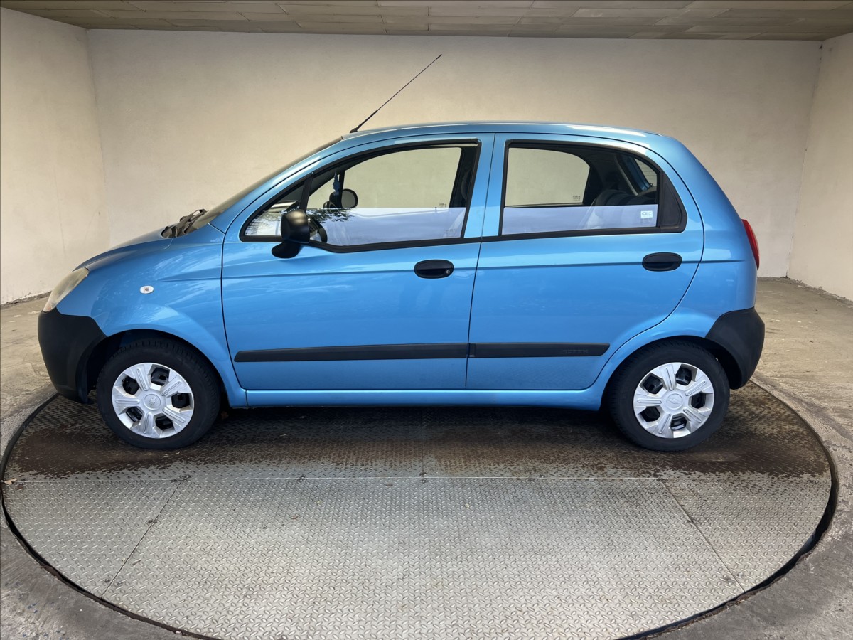 chevrolet-spark-0-8-i-s - 3