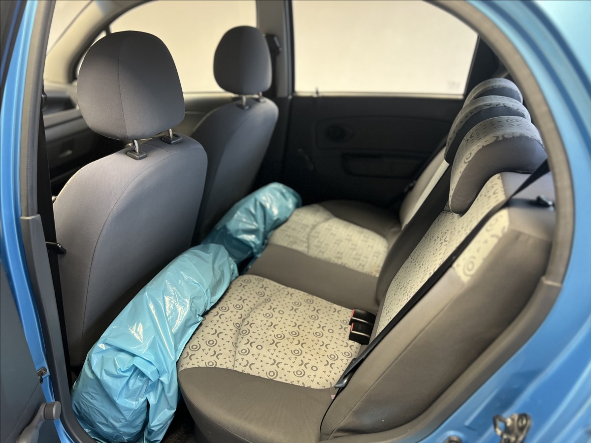 chevrolet-spark-0-8-i-s - 9