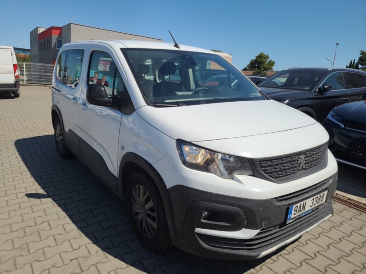 peugeot-rifter-1-5-allure-pack-75kw - 3
