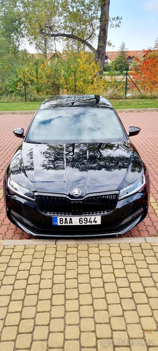 skoda-superb-2-0-tdi-4x4-rv-2020 - 1