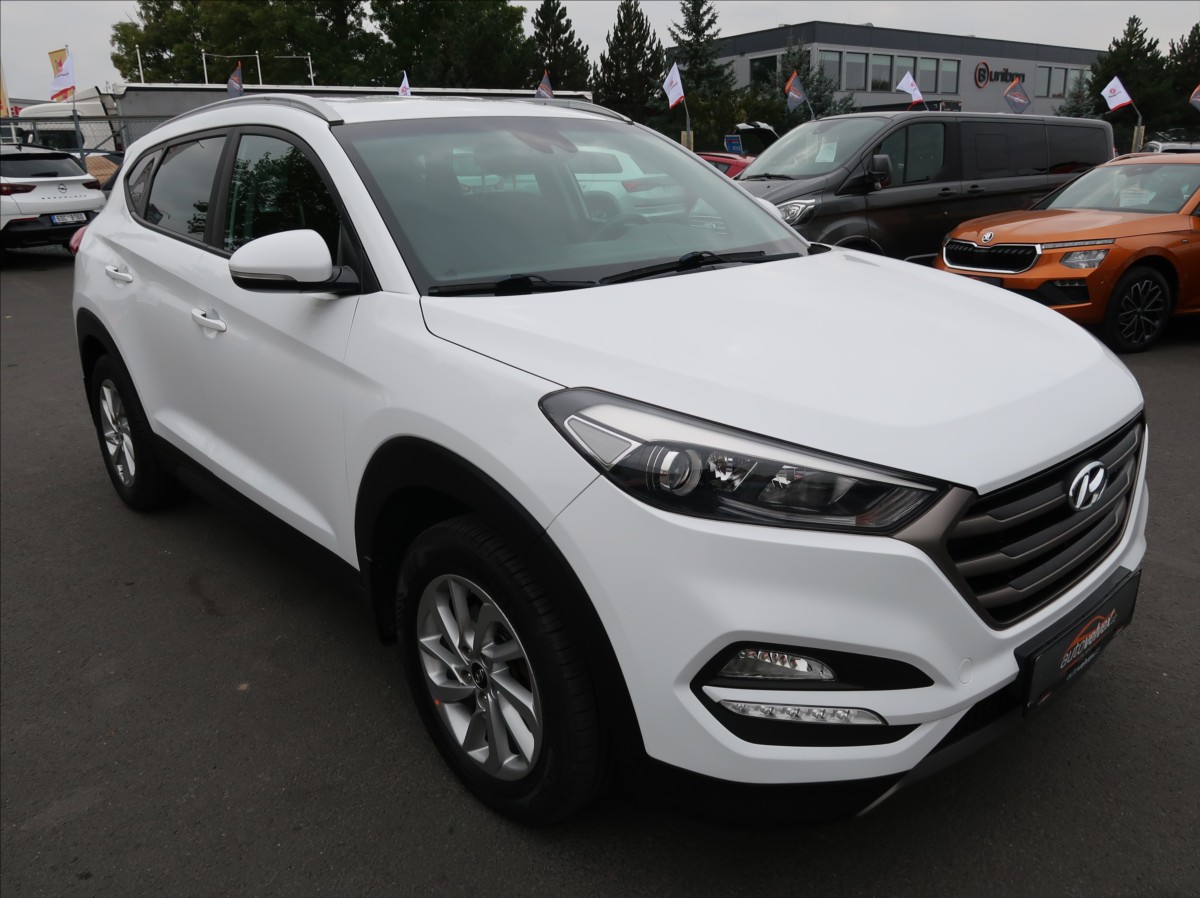 hyundai-tucson-1-7-crdi-85kw-novecr-goczech - 1