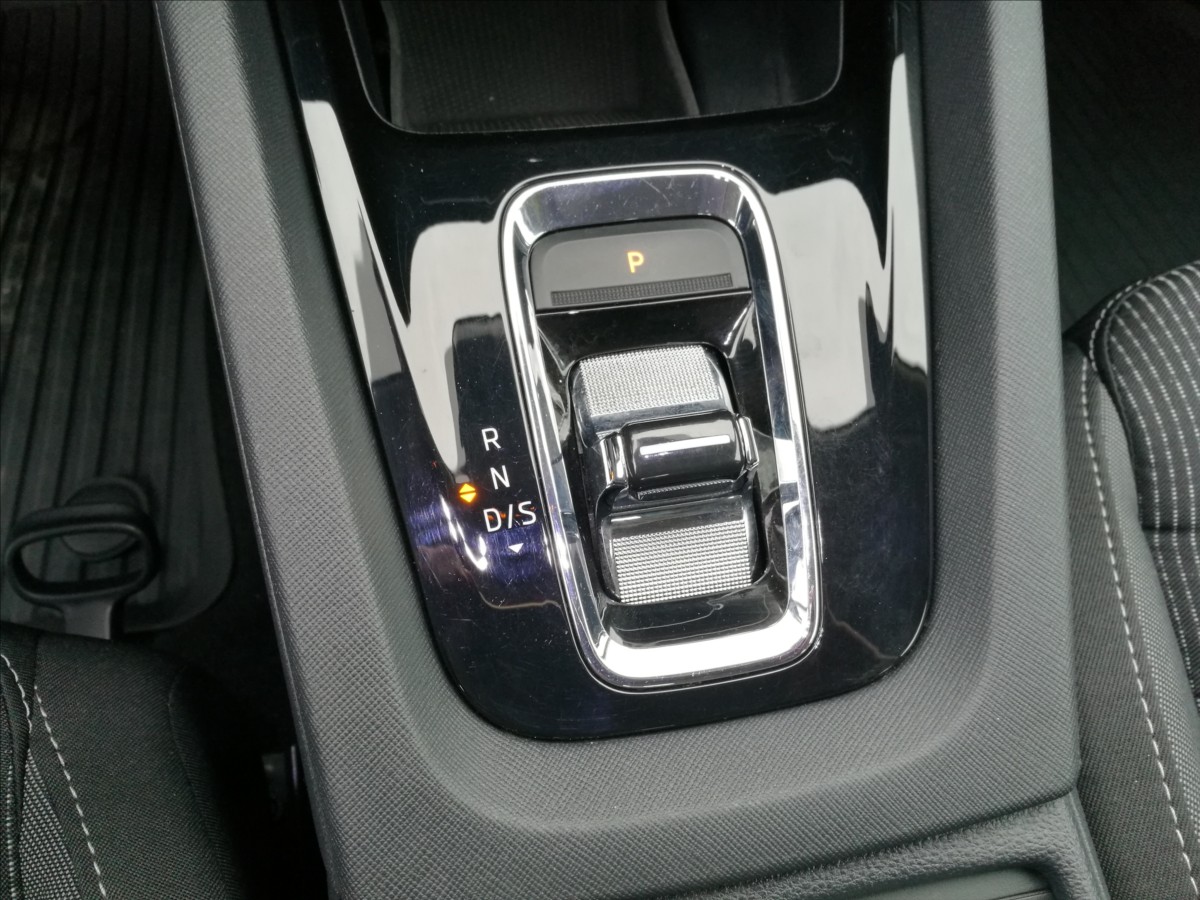 skoda-octavia-2-0-tdi-dsg - 9