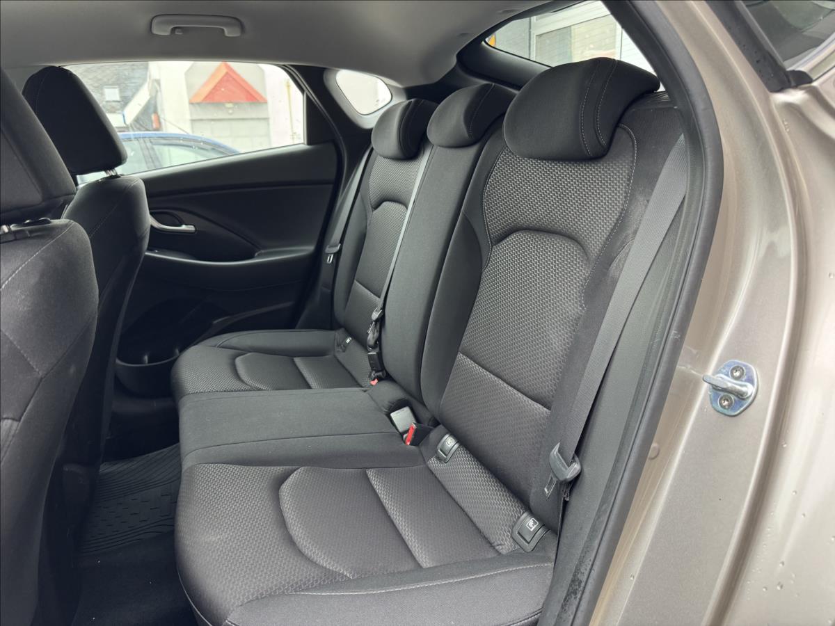 hyundai-i30-1-0-t-gdi-comfort - 7