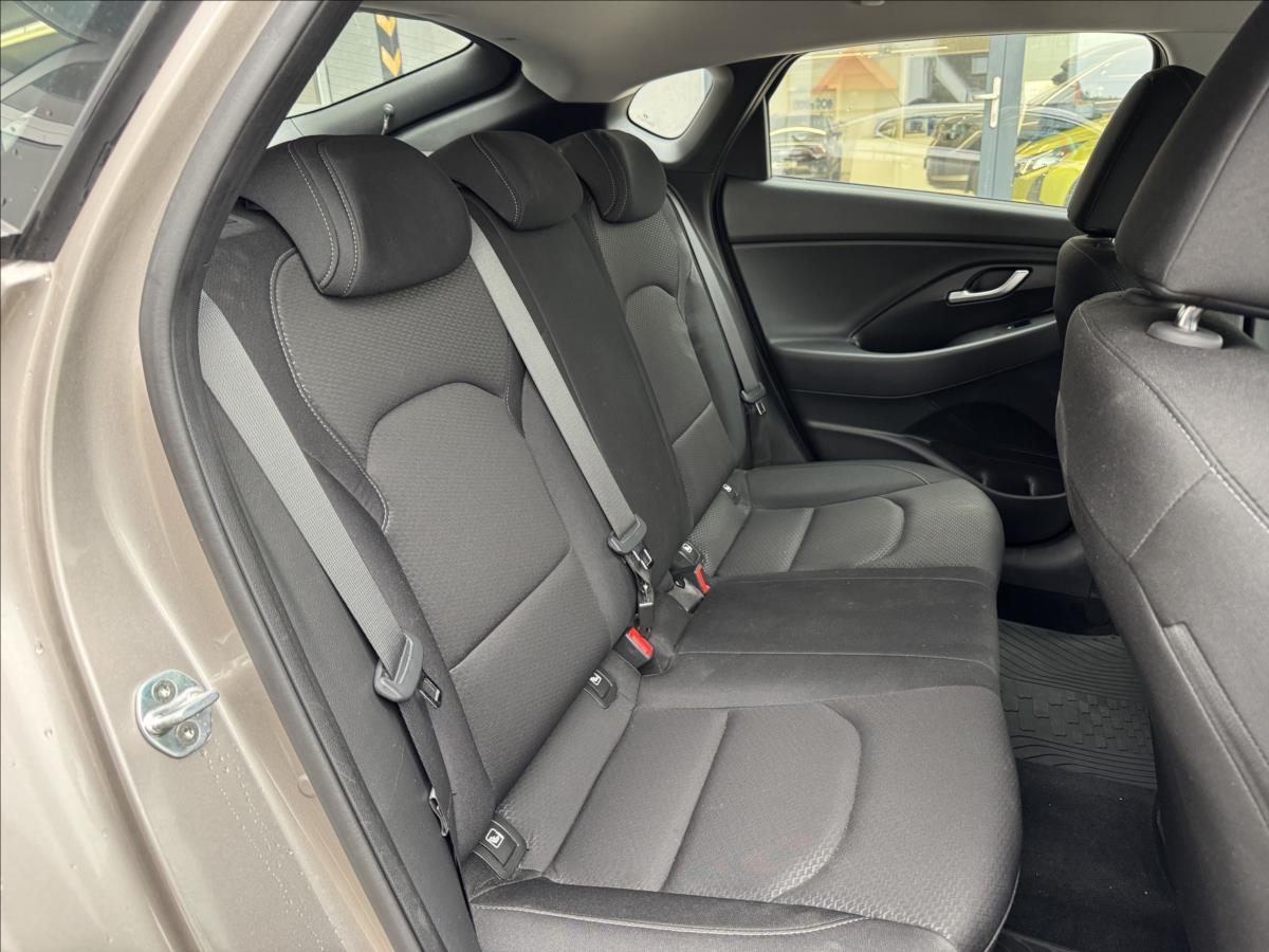 hyundai-i30-1-0-t-gdi-comfort - 9