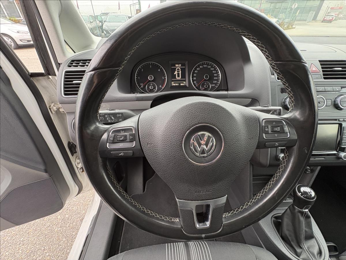 volkswagen-touran-2-0-tdi-103kw-xen-pano-nez-top - 6