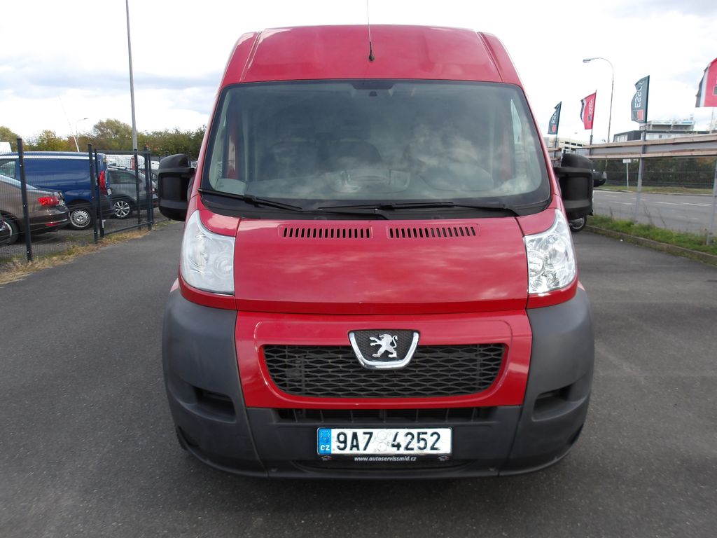 peugeot-boxer-2-2hdi-l2h2-krasavec-cr - 6
