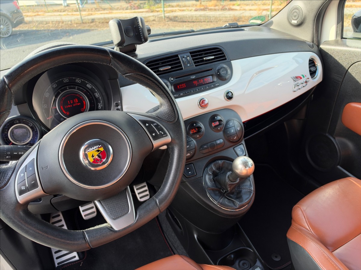 abarth-500-1-4-t-jet-cabrio-kuze - 7