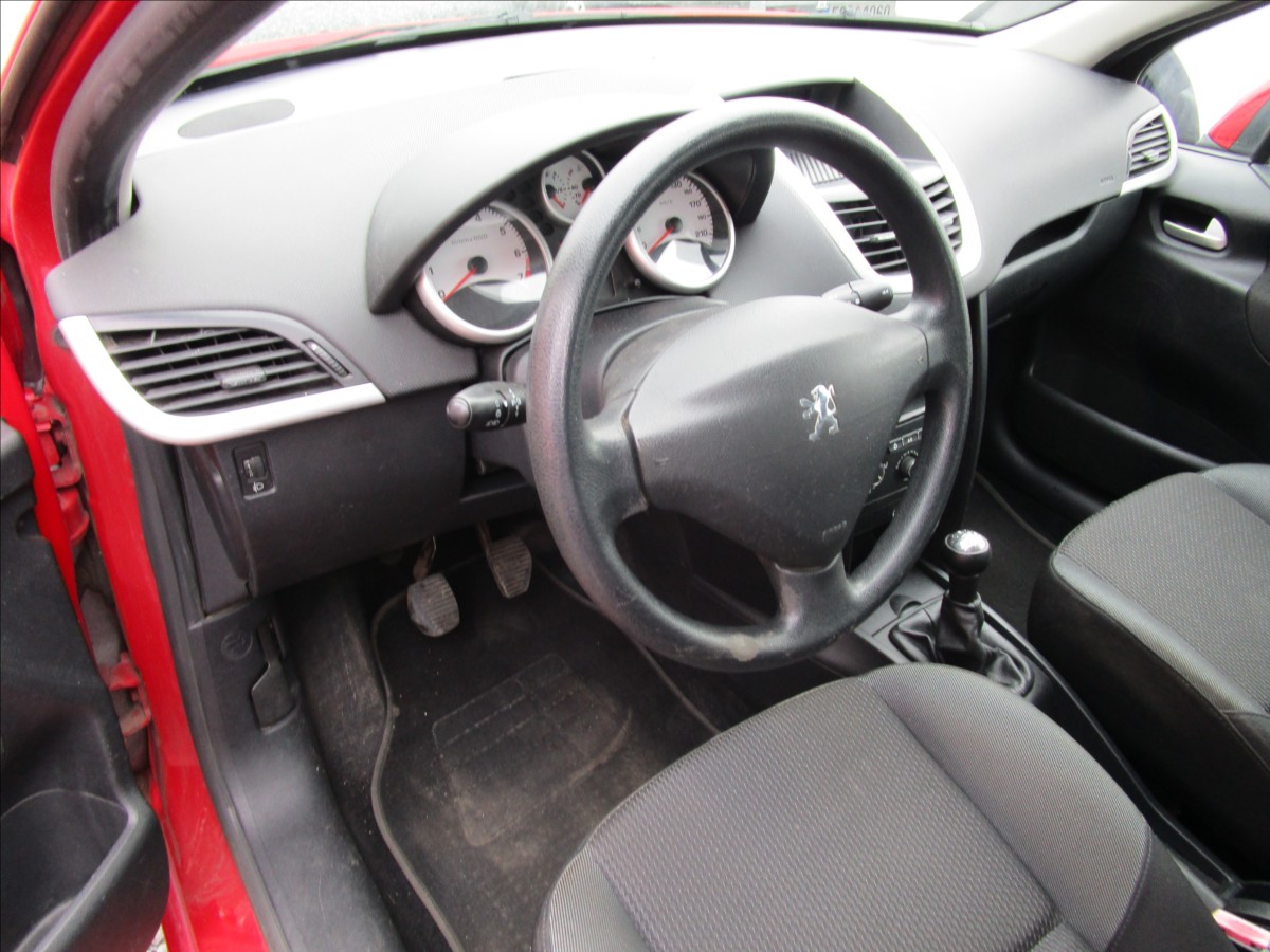 peugeot-207-sw-1-4vti-klima - 9