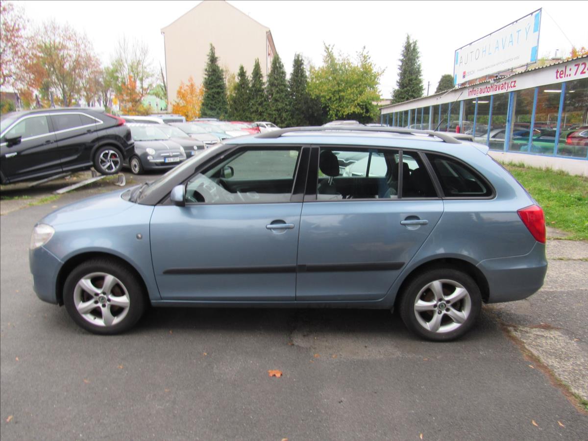 skoda-fabia-1-6-i-77kw-combi-ambiente - 6