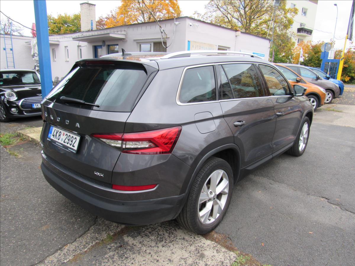 skoda-kodiaq-2-0-tdi-110kw-dsg-4x4-style - 5