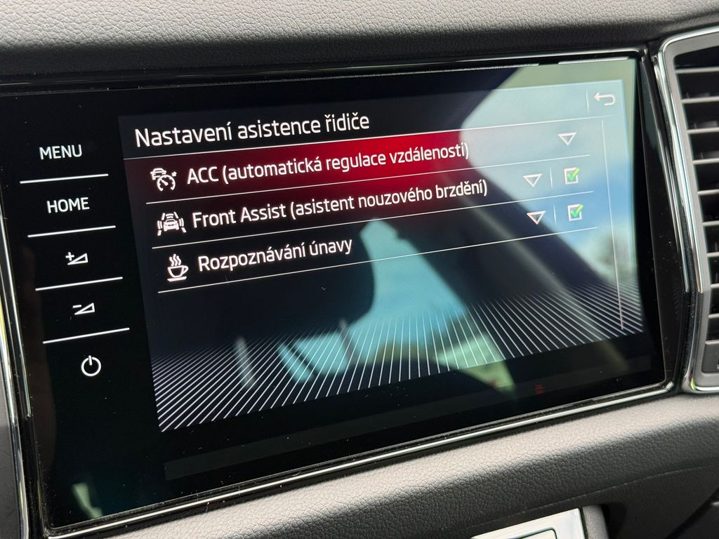 skoda-kodiaq-2-0tdi-110kw-4x4-style-zaruka - 9