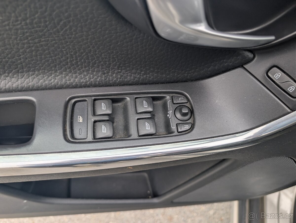 volvo-xc60 - 7