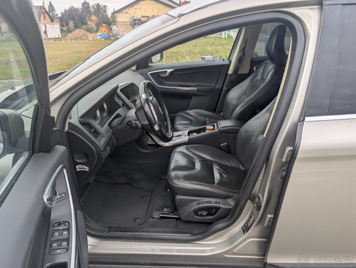 volvo-xc60 - 9