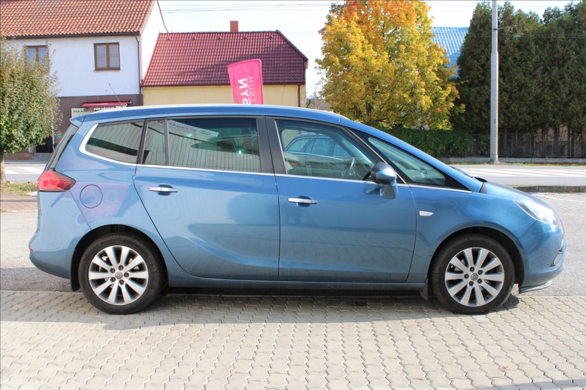 opel-zafira-2-0-cdti-96kw-cz-puvod - 2