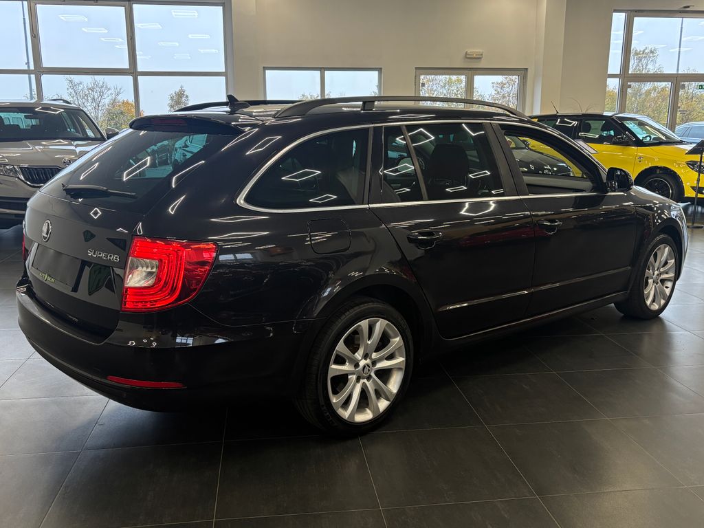 skoda-superb-2-0tdi-dsg-103kw-xenon-servis - 4