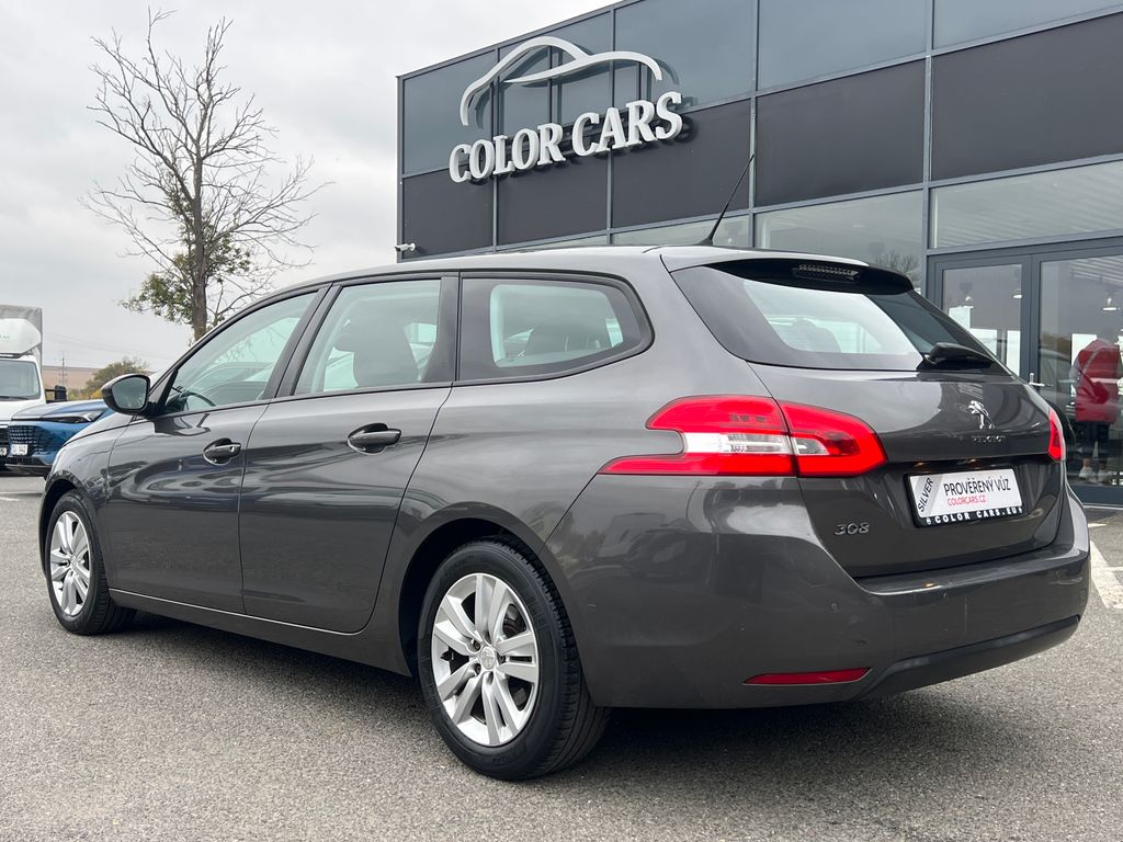 peugeot-308-1-2-131k-zaruka-servis-navi - 4
