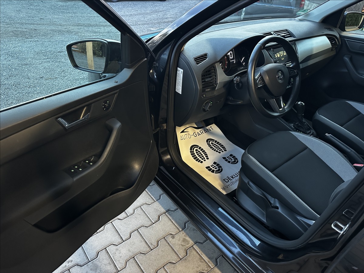 skoda-fabia-1-2-tsi-81kw-dsg-style - 4