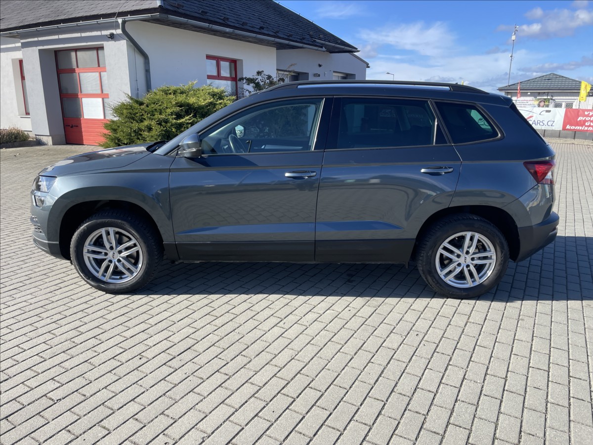 skoda-karoq-1-0-tsi-85kw-style-tazne-gps - 1