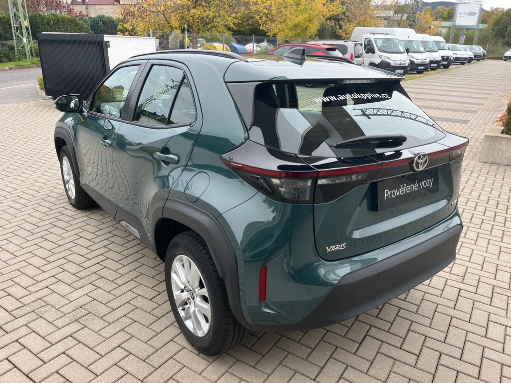 toyota-yaris-cross-1-5-hybrid-e-cvt-comfort - 3