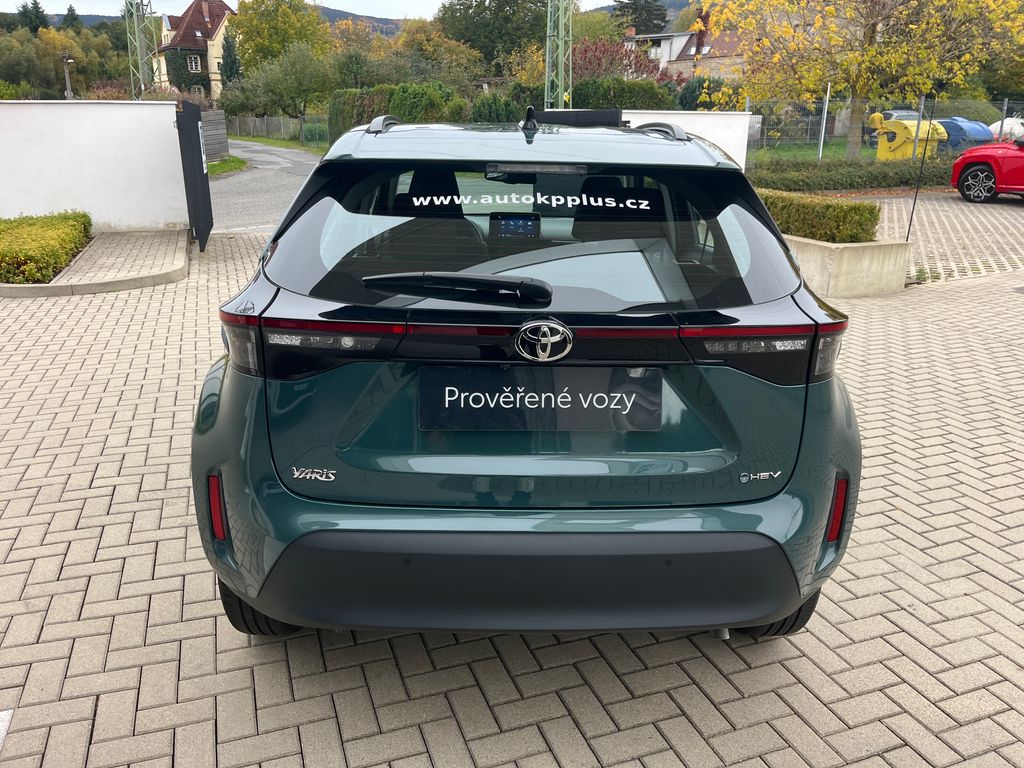 toyota-yaris-cross-1-5-hybrid-e-cvt-comfort - 4