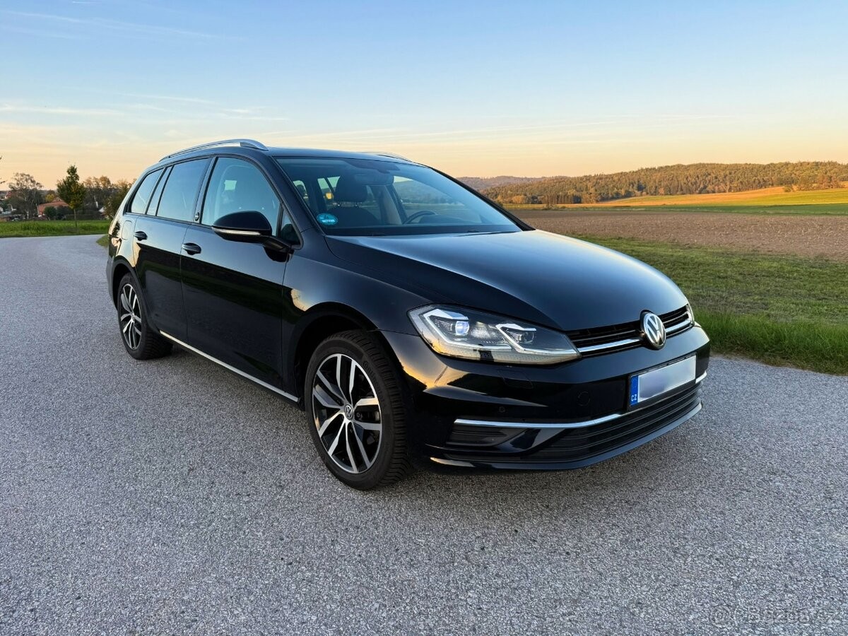 volkswagen-golf-1-5-tsi-110-kw-dsg-panorama - 1