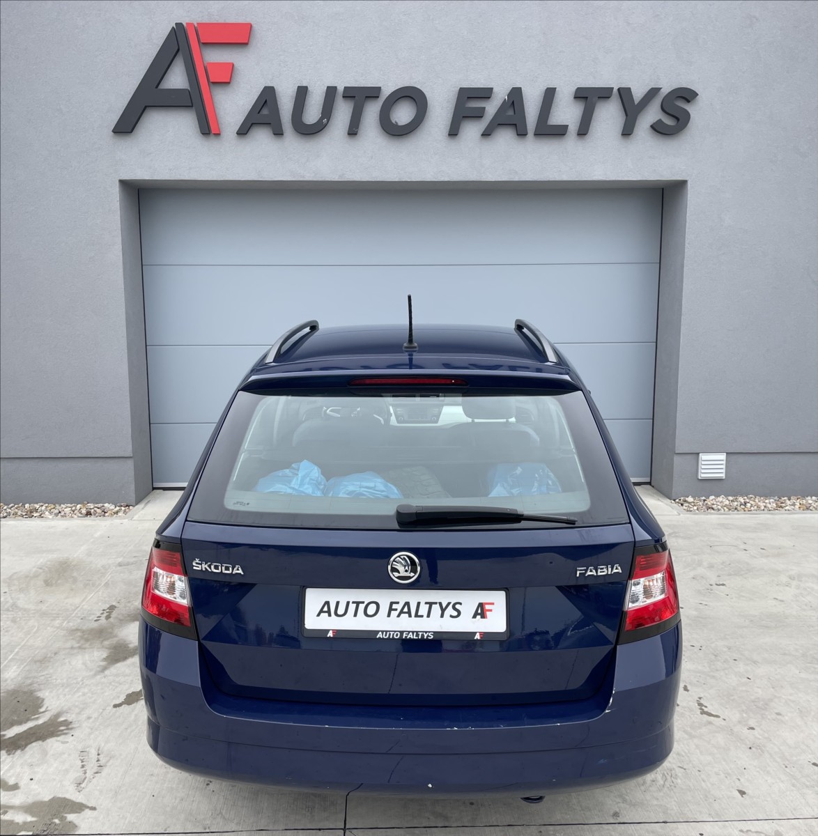 skoda-fabia-1-2-tsi-81kw-dsg-style-cr - 3