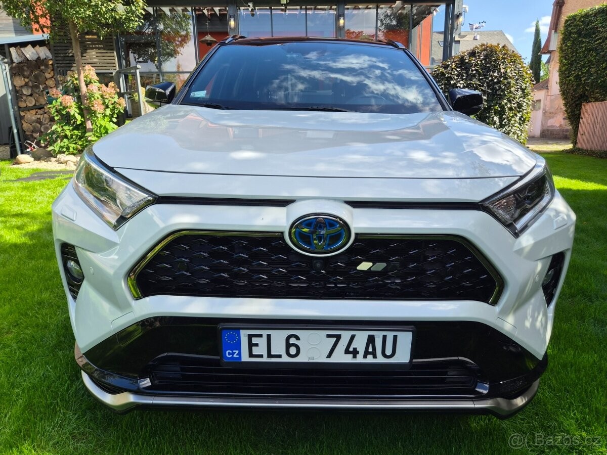 toyota-rav4-tovarni-zaruka-2027-phev - 2