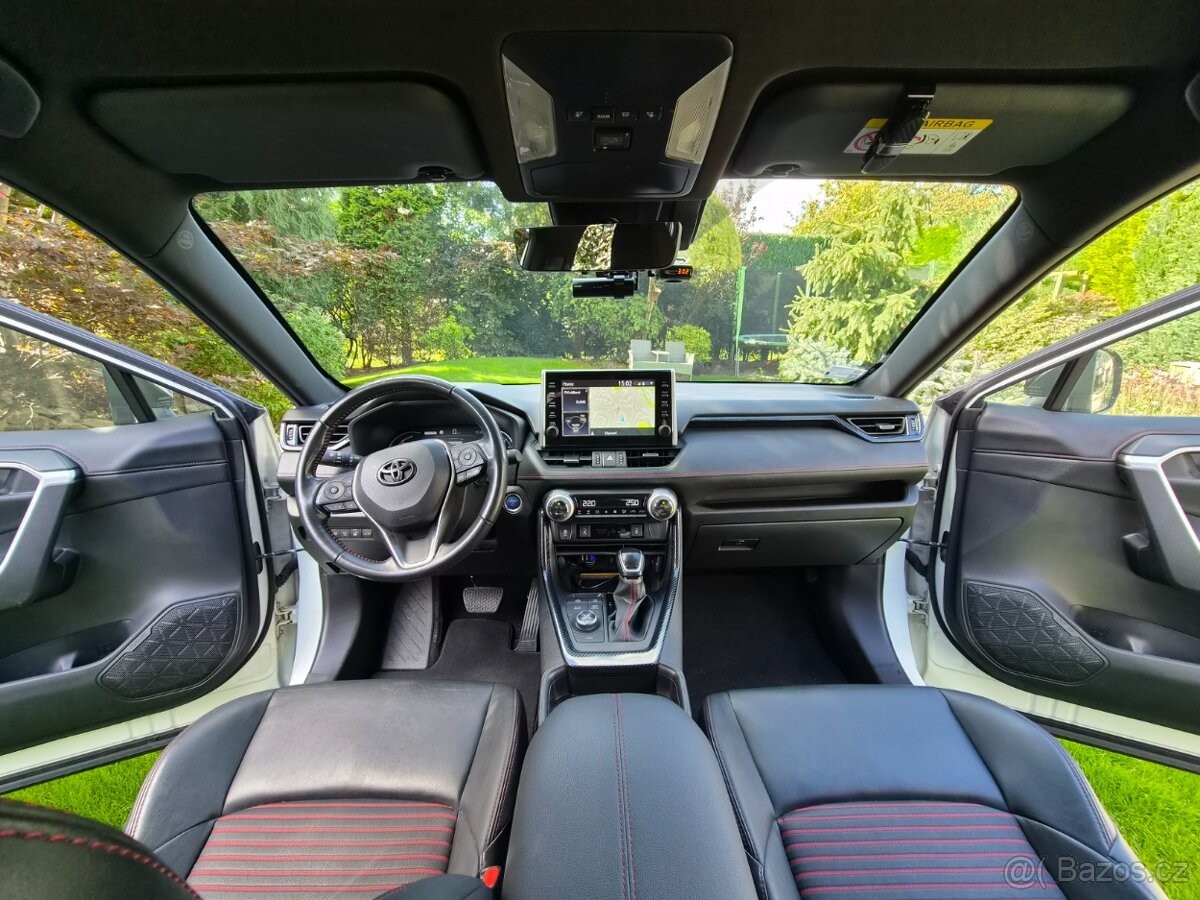 toyota-rav4-tovarni-zaruka-2027-phev - 3