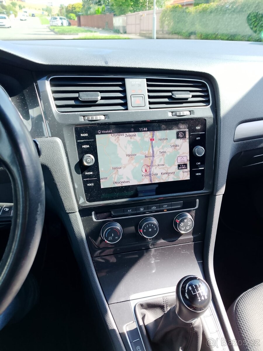 volkswagen-golf-1-5-tsi-act-bluemotion-96-kw - 8