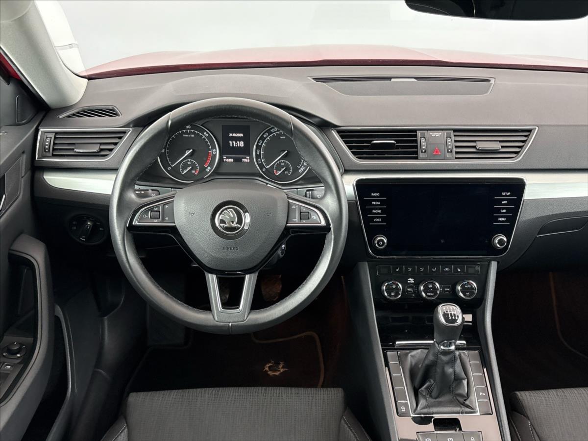 skoda-superb-2-0-tdi-ambition-plus - 4