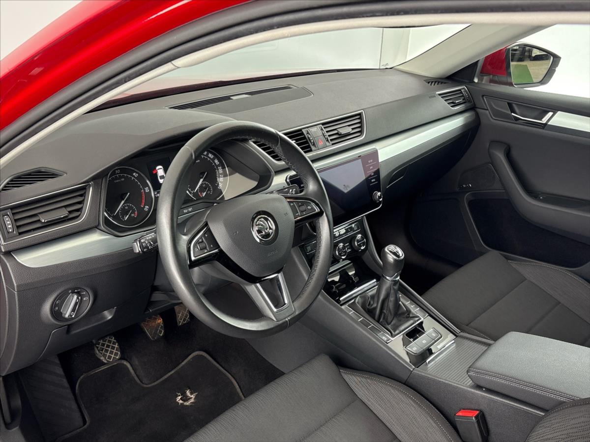 skoda-superb-2-0-tdi-ambition-plus - 5