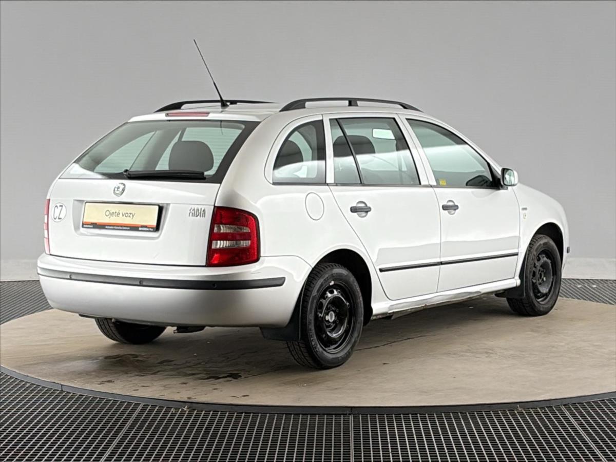 skoda-fabia-1-4-1-4i-16v-classic - 1