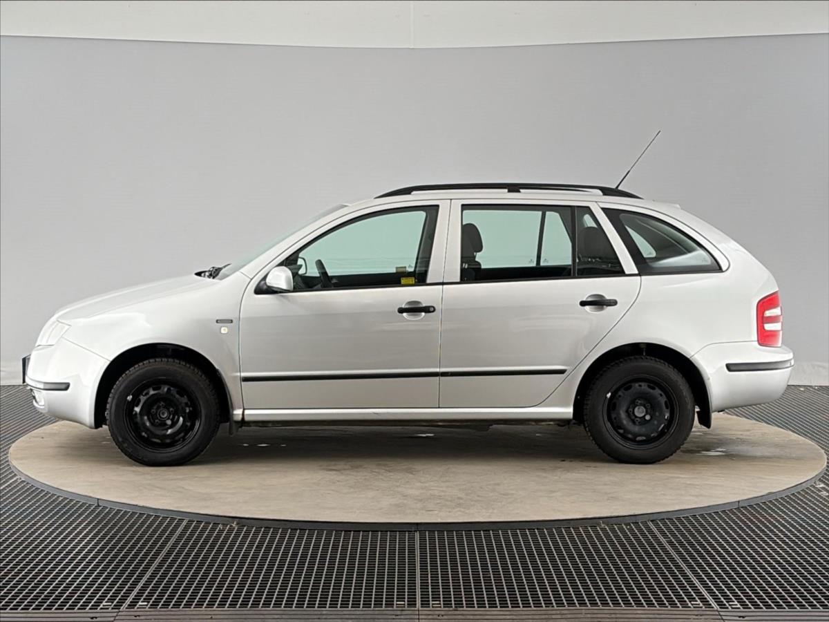 skoda-fabia-1-4-1-4i-16v-classic - 2
