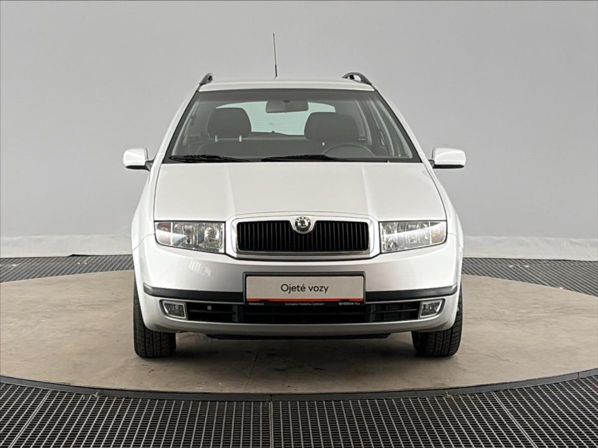 skoda-fabia-1-4-1-4i-16v-classic - 3