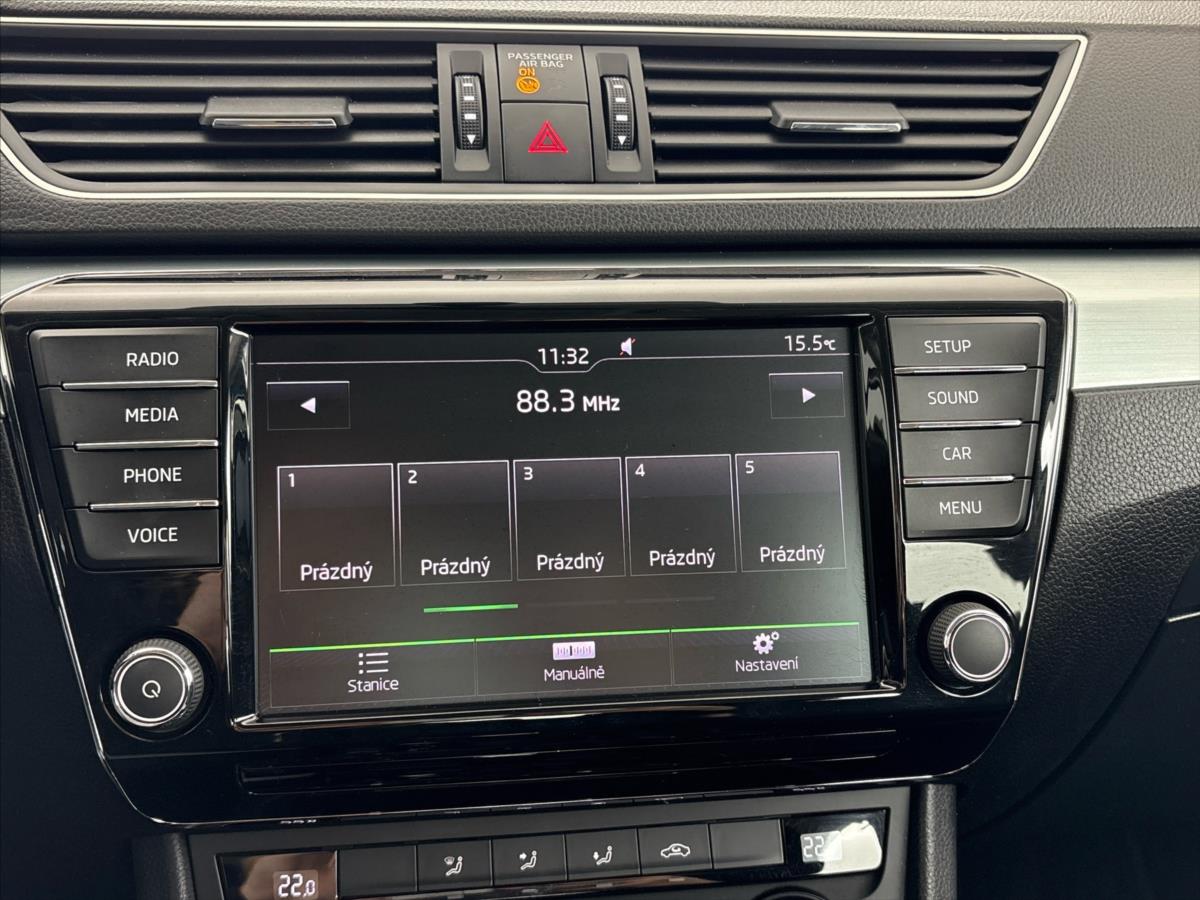 skoda-superb-2-0-tdi-ambition-6dsg - 8