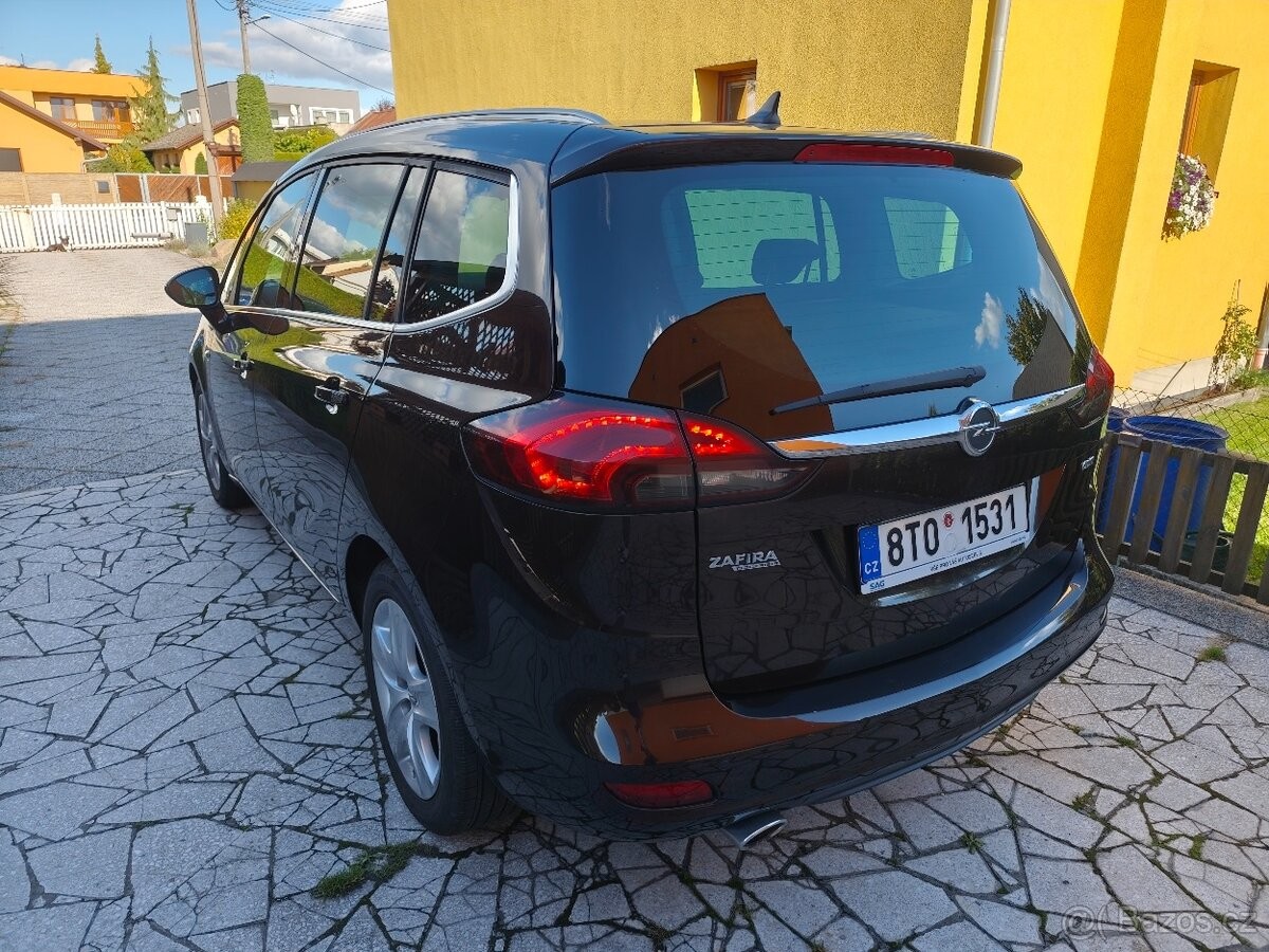 opel-zafira-1-9-tourer-cdti-121-kw-2012 - 1