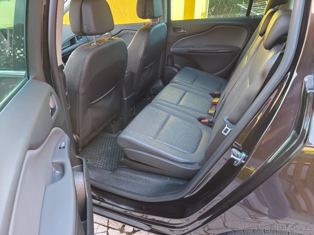 opel-zafira-1-9-tourer-cdti-121-kw-2012 - 3