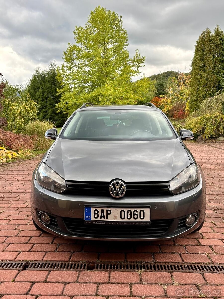 volkswagen-golf-variant-1-6-match-tdi-77kw-2013 - 1