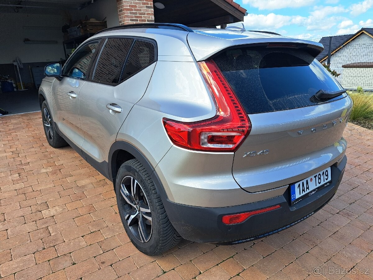 volvo-xc40-2-0-b3-120kw - 4