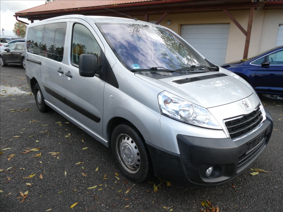 Peugeot Expert Tepee 2,0 HDi 94kW 9.míst L2, 2xkola