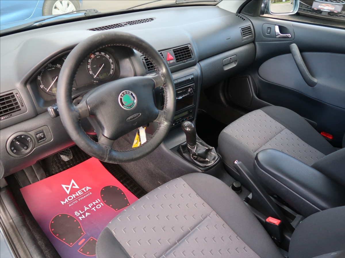 skoda-octavia-1-6-mpi-75kw-novecr-tazne - 8