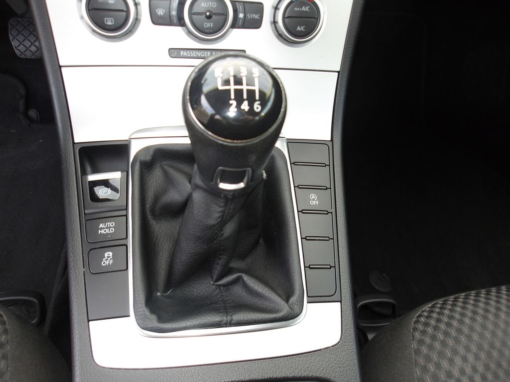 volkswagen-passat-2-0tdi-103kw-nova-spojka - 9