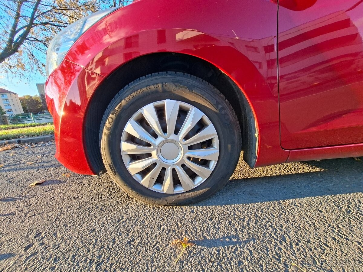 hyundai-i30-1-6-2013-rocnik-99kw-1-6-benzin - 4
