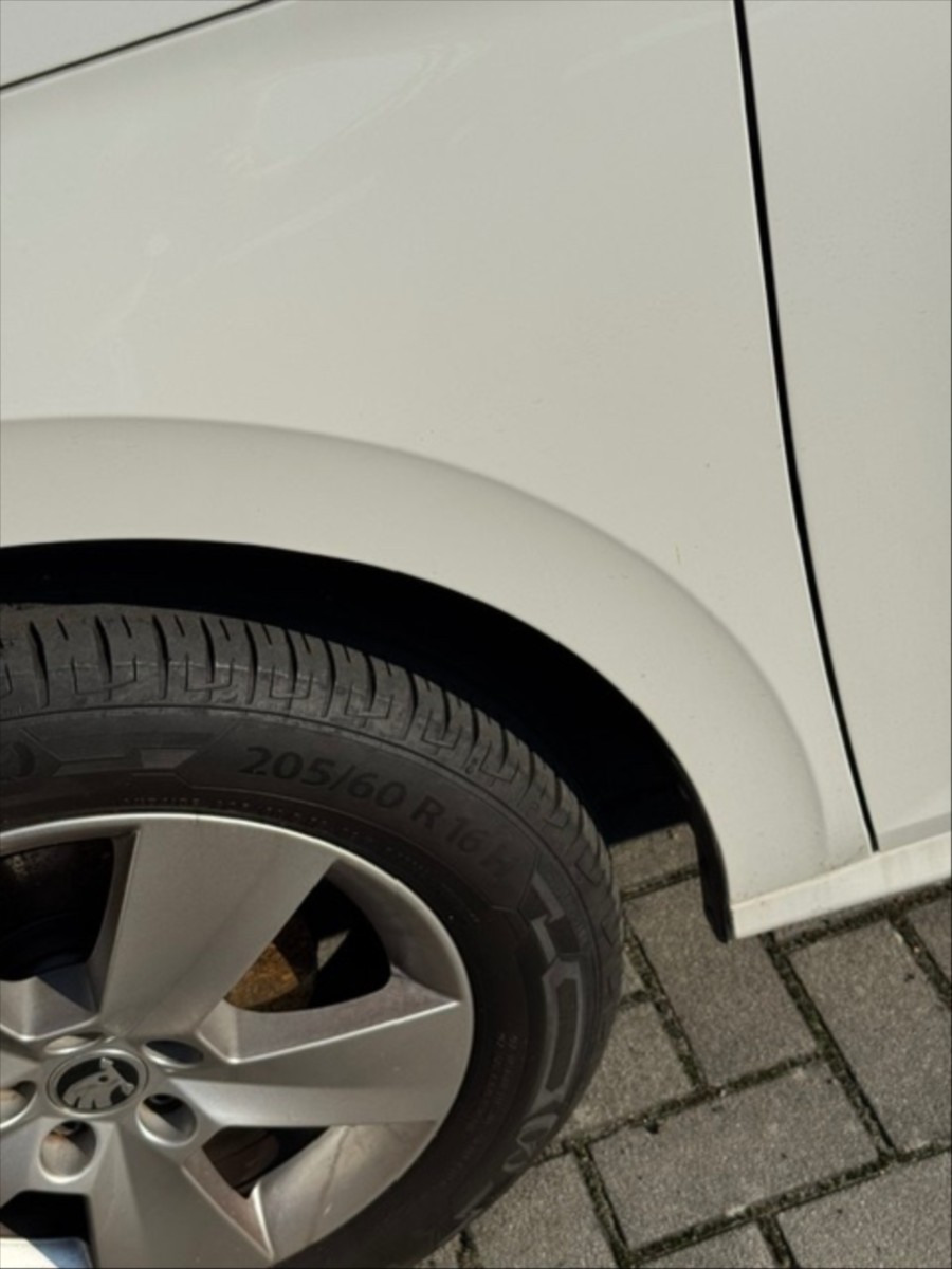 skoda-kamiq-1-0-tsi-85-kw-6-rychlosti-r-v-2020 - 8