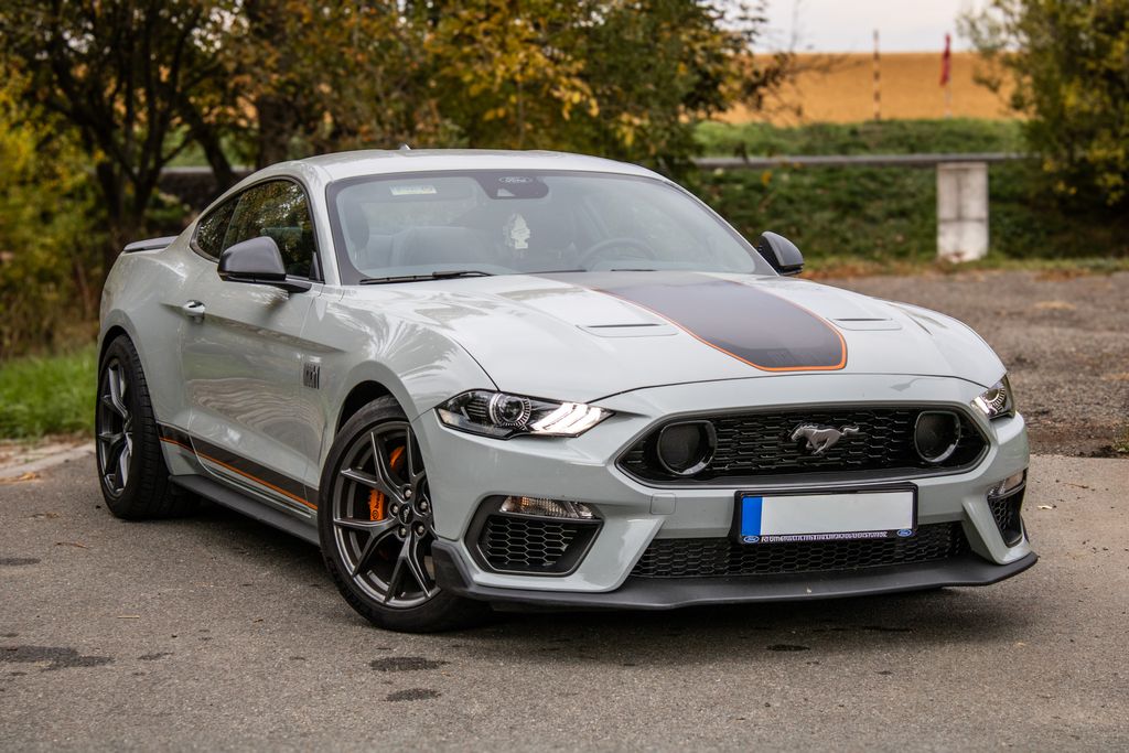 ford-mustang - 2