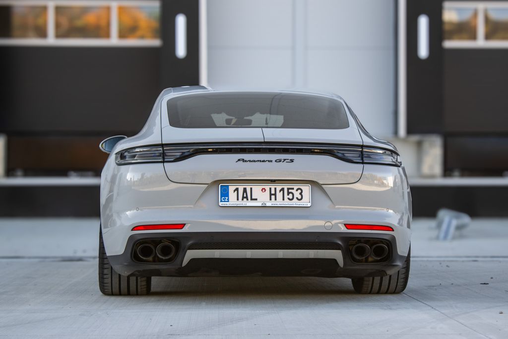 porsche-panamera - 5